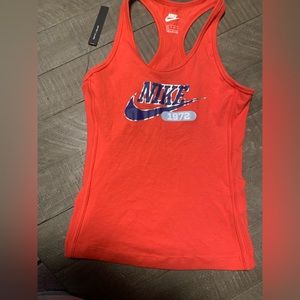 💥New Women's Nike Dri-FIT tight fit Racerback Tank💥